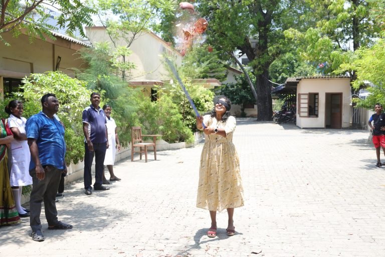 நேற்றைய தினம் வைத்தியசாலையில் நடைபெற்ற சித்திரை தமிழ் சிங்கள புத்தாண்டு நிகழ்வுகள்